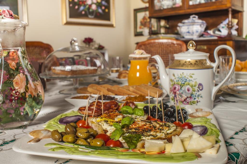 B&B La Ginestra ชิวิตา ภายนอก รูปภาพ